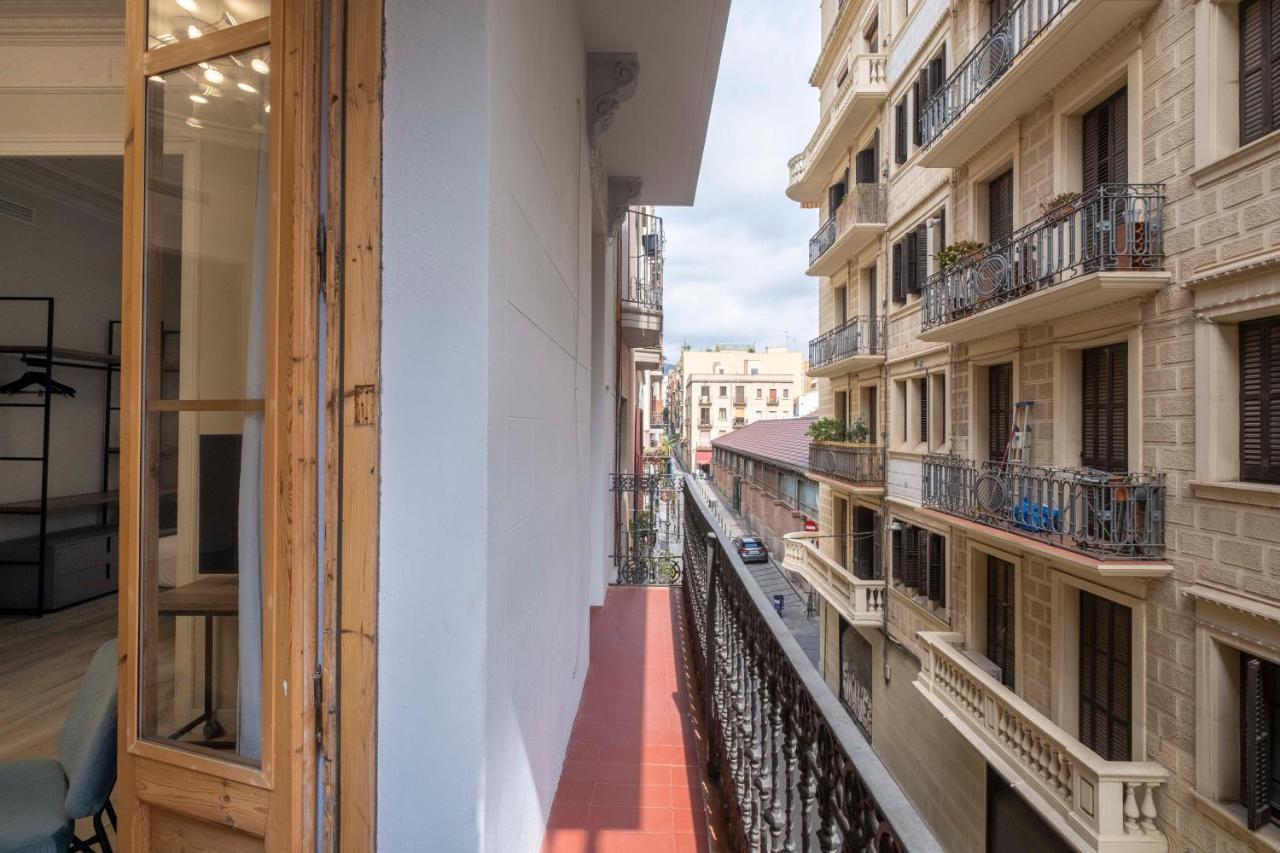 Aspasios Gracia Apartments Barcelona Exterior photo